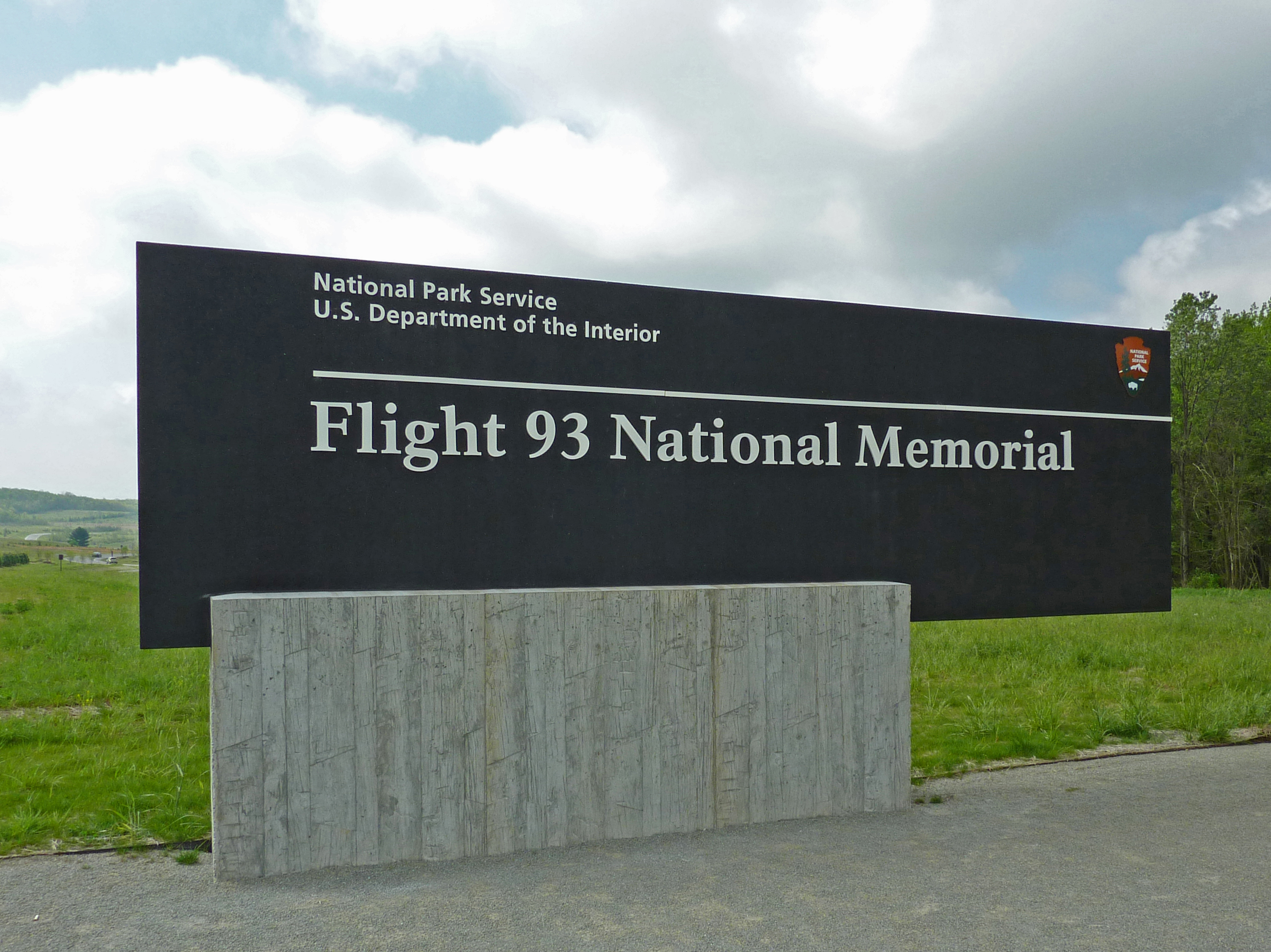 A_tour_of_the_Flight_93_National_Memorial_-_01